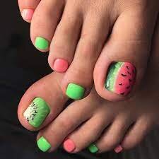 Cute-Watermelon-Toe-Nails-4