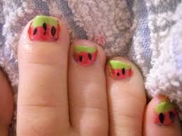 Cute-Watermelon-Toe-Nails-8