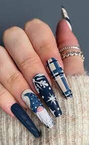 Dark-Blue-Christmas-Nails-2