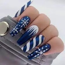 Dark-Blue-Christmas-Nails-3