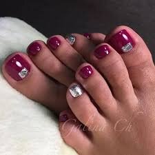Dark-Color-Ideas-for-Toes-10