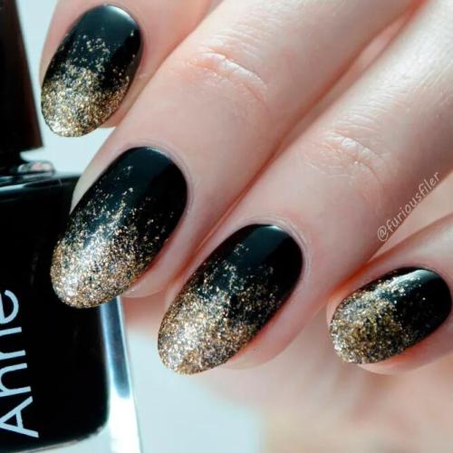 Dark-Ombre-Nails-with-Glitter-1