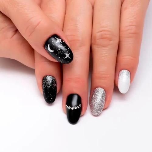 Deep-Black-Space-Nails-3