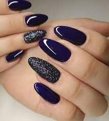 Deep-Blue-Winter-Nails-8