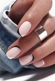 Diagonal-French-Manicure-4