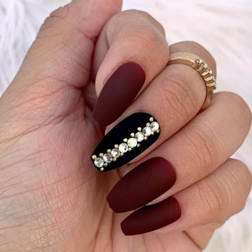 Diamond-Matte-Nails-1