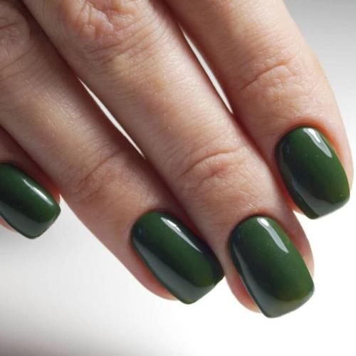 Easy-Designs-For-St.Patricks-Day-Nails-2
