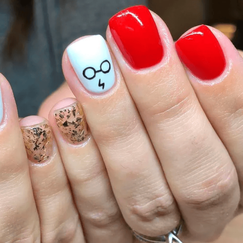 Easy-Harry-Potter-Nails-2