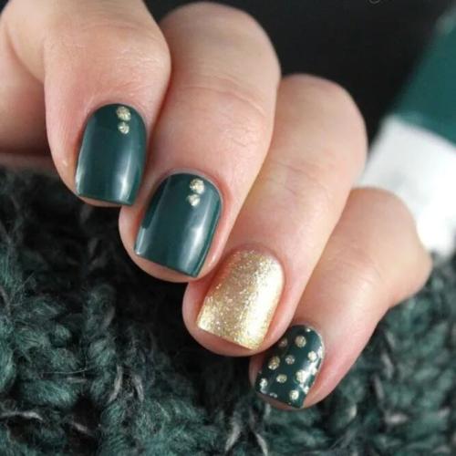 Elegant-Ideas-For-Lucky-Nails-3