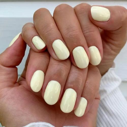 Elegant-Nail-Designs-in-Pastel-Shades-1