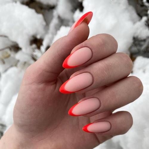 Elegant-Nails-V-design-1