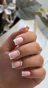 Elegant-Rhinestone-Accent-Classy-Nails-Design-10