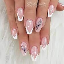 Elegant-Rhinestone-Accent-Classy-Nails-Design-5