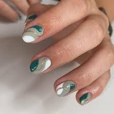 Elegant-Sage-Green-Wedding-Nails-7