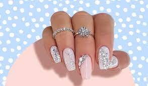 Embellished-Wedding-Nail-Idea-4