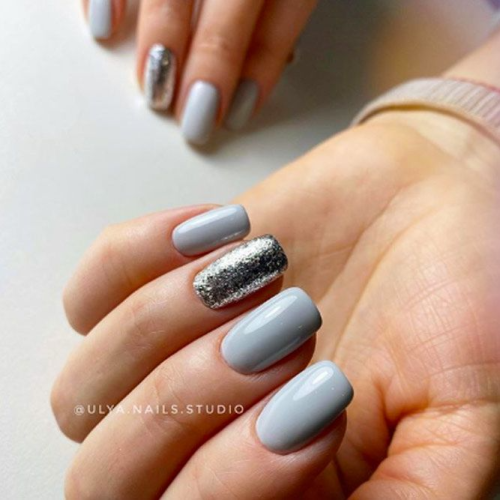 Exclusive Gray Winter Nails