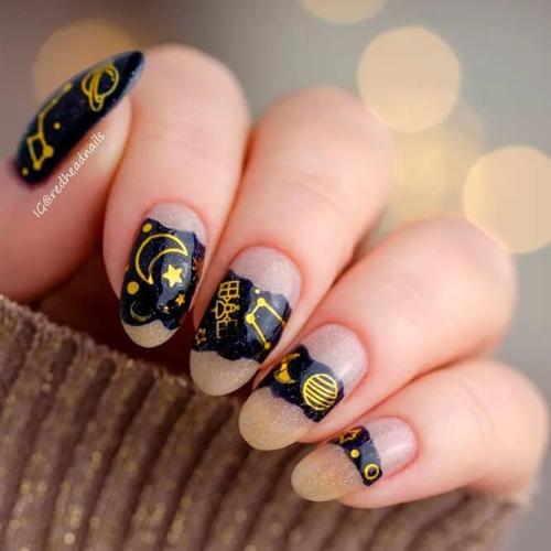 Fairy-Stars-and-Moon-Nail-Art-3