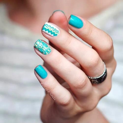 Fairy-Turquoise-Homecoming-Nails-2