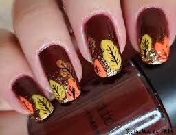 Fall-Manicure-With-Leafy-Art-6