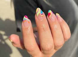 Fancy-Nails-With-Brightly-Color-Blocking-9