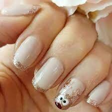 Fantastic-Manicure-In-Rich-Gold-Shades-2