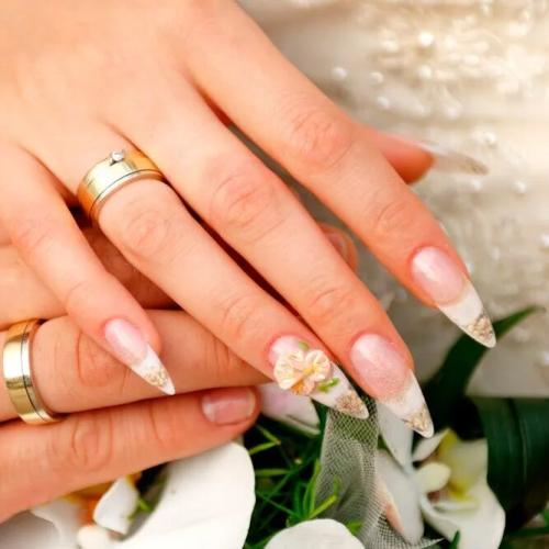 Floral-Wedding-Nail-Designs-2