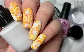 Flowers-on-Yellow-Mani-2