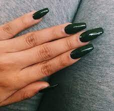 Forest-Green-Nails-2