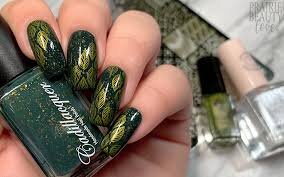 Forest-Green-Nails-8 (1)