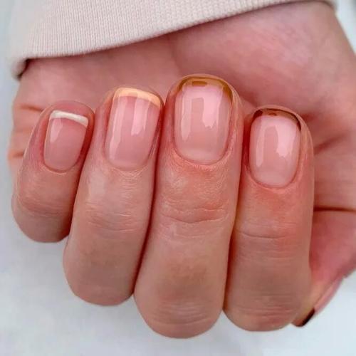 French-Manicure-For-Short-Acrylic-Nails-4