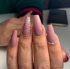 French-Mauve-Nails-7