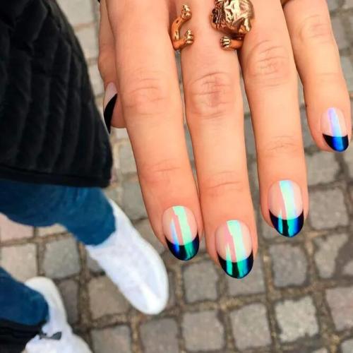 French-Tip-Nail-Designs-4