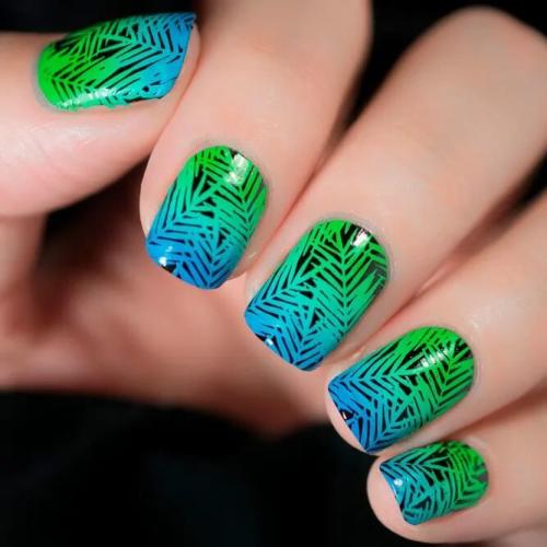 Fun-Palm-Tree-For-Tropical-Nails-Design-3