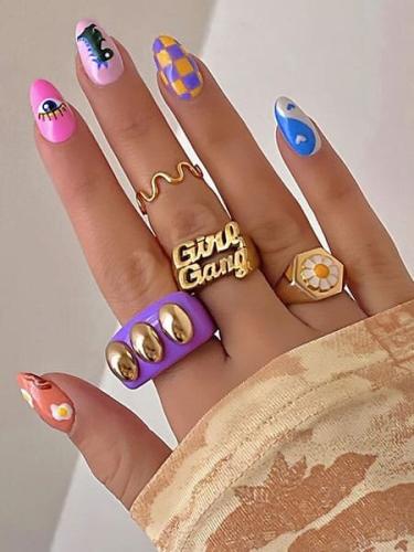 Fun-Summer-Nail-Designs-1