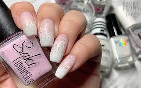 Gentle-Lace-White-Nail-Art-12