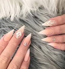 Gentle-Ombre-With-Stones-9