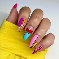 Geometric-Lovely-Nails-5