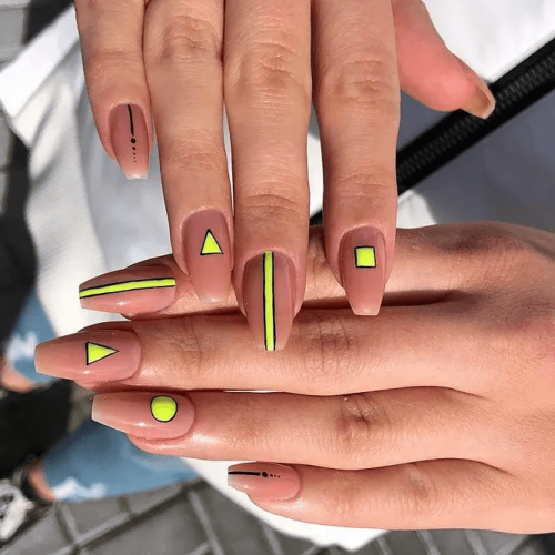 Geometric-Nail-Design-3