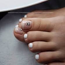 Geometric-Nail-Toe-Designs-11