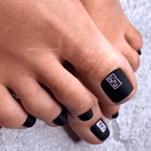 Geometric-Nail-Toe-Designs-5