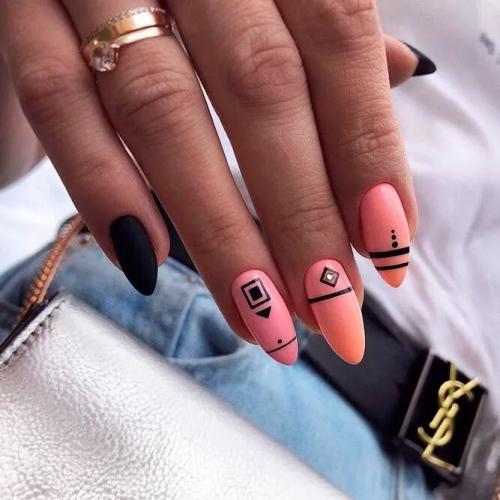 Geometric-Ombre-Manicure-2