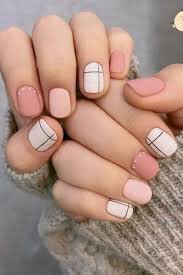 Geometry-Prom-Nails-8