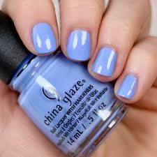 Glamletics-–-Gorgeous-Blue-Nails-8