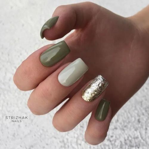 Glitter-Accent-Nails-What-Could-Be-Easier-2