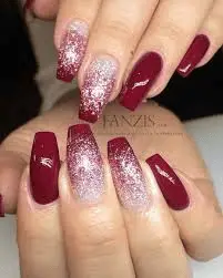 Glitter-Holiday-Nails-Design-10