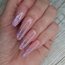 Glitter-Pink-Ombre-Nails-3