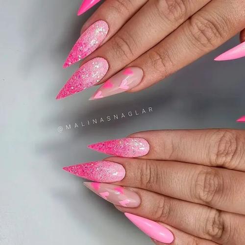 Glittery-Pink-Nails-3