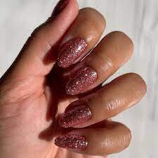 Glittery-Pink-Nails-6