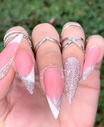 Glittery-Pink-and-White-Nails-6