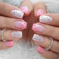 Glittery-Pink-and-White-Nails-7